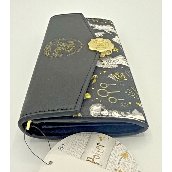 Loungefly Harry Potter Hogwarts Wizarding World  Magical Elements AOP Wallet NEW - Picture 12 of 12